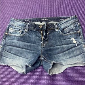 Women’s Vigoss denim shorts